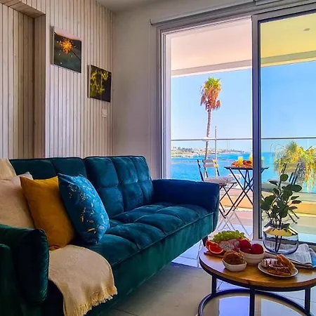Phaedrus Living: Seaview Emerald Flat Lighthouse 48 Paphos Exterior photo